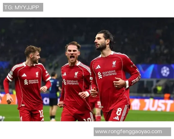 利物浦与巴萨激战成平局比分揭晓引发球迷热议