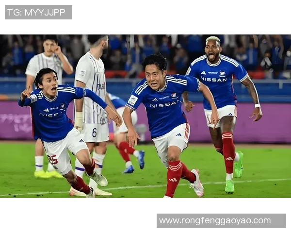 太阳神与横滨FC激战正酣谁能在这场较量中笑到最后